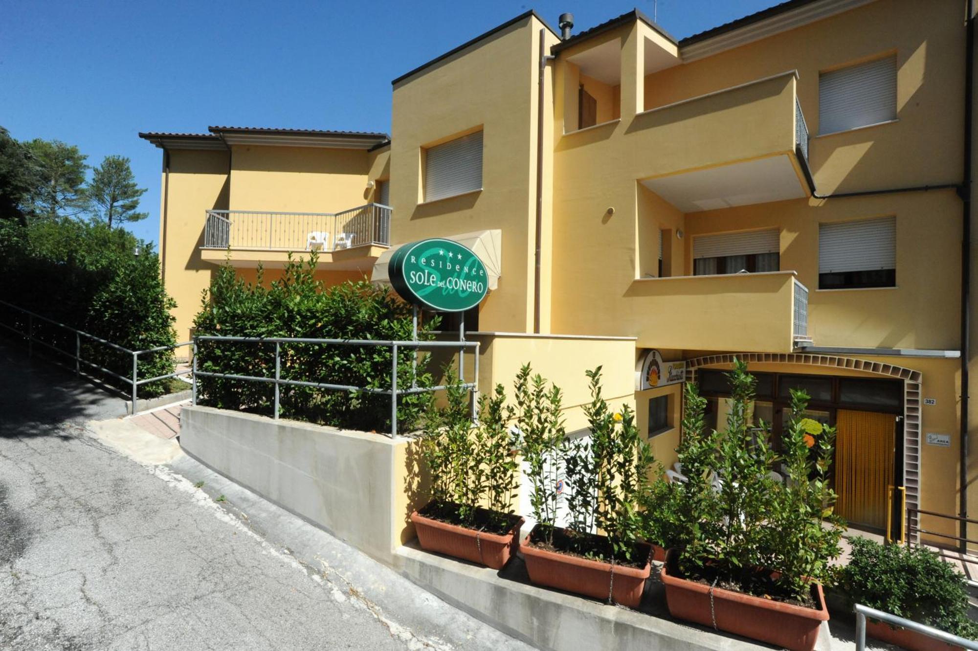 Residence Sole Del Conero Ancona Exterior photo